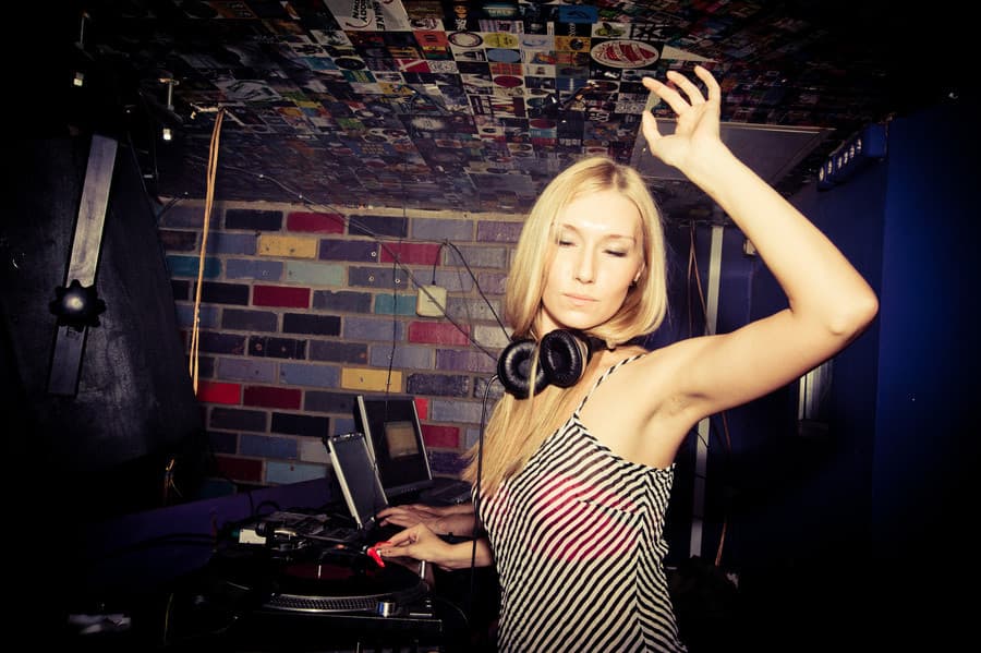 Alena FLARE - Podcasts