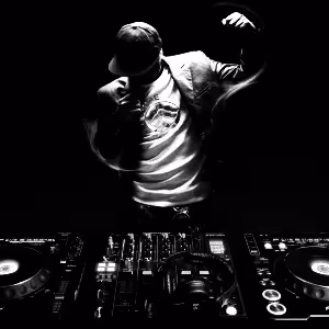 Radio Caprice - Deep House