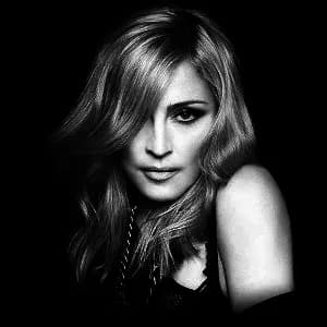 Radio Caprice - Pop Music - Russia Live Radio