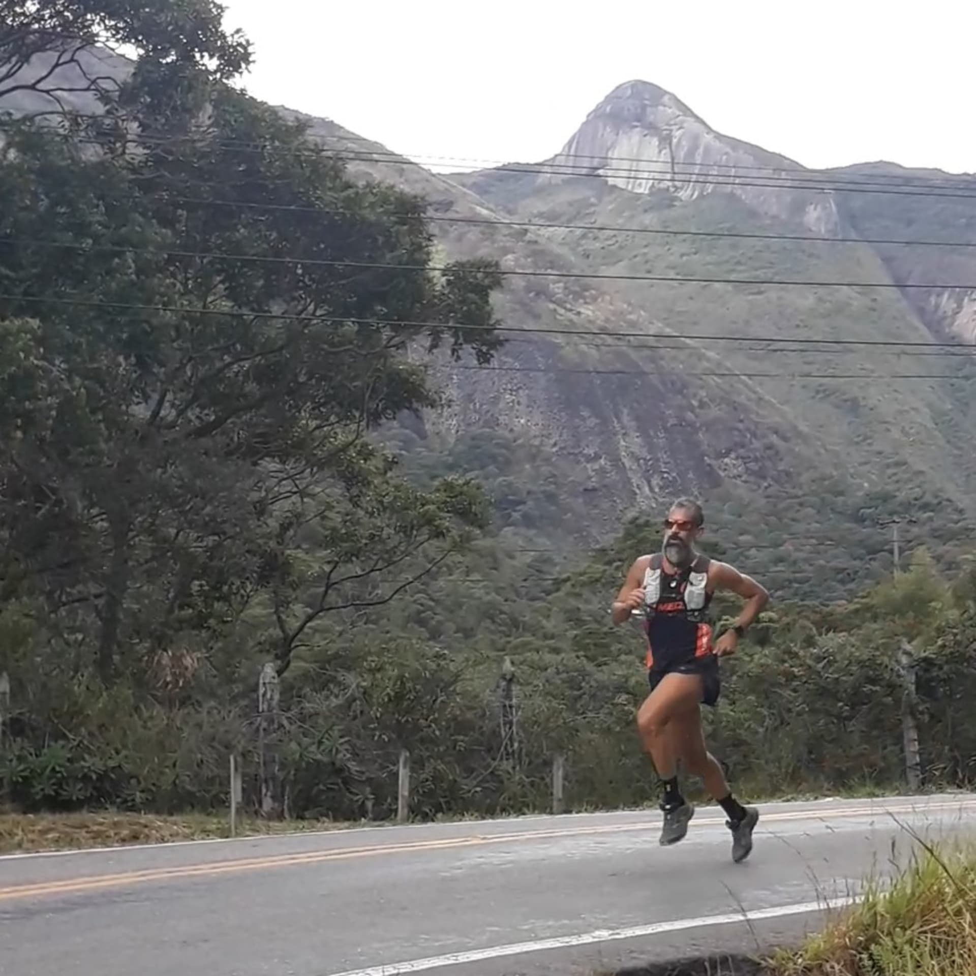 A Vida É Uma Corrida by Emílio Sant'Ana - Podcasts