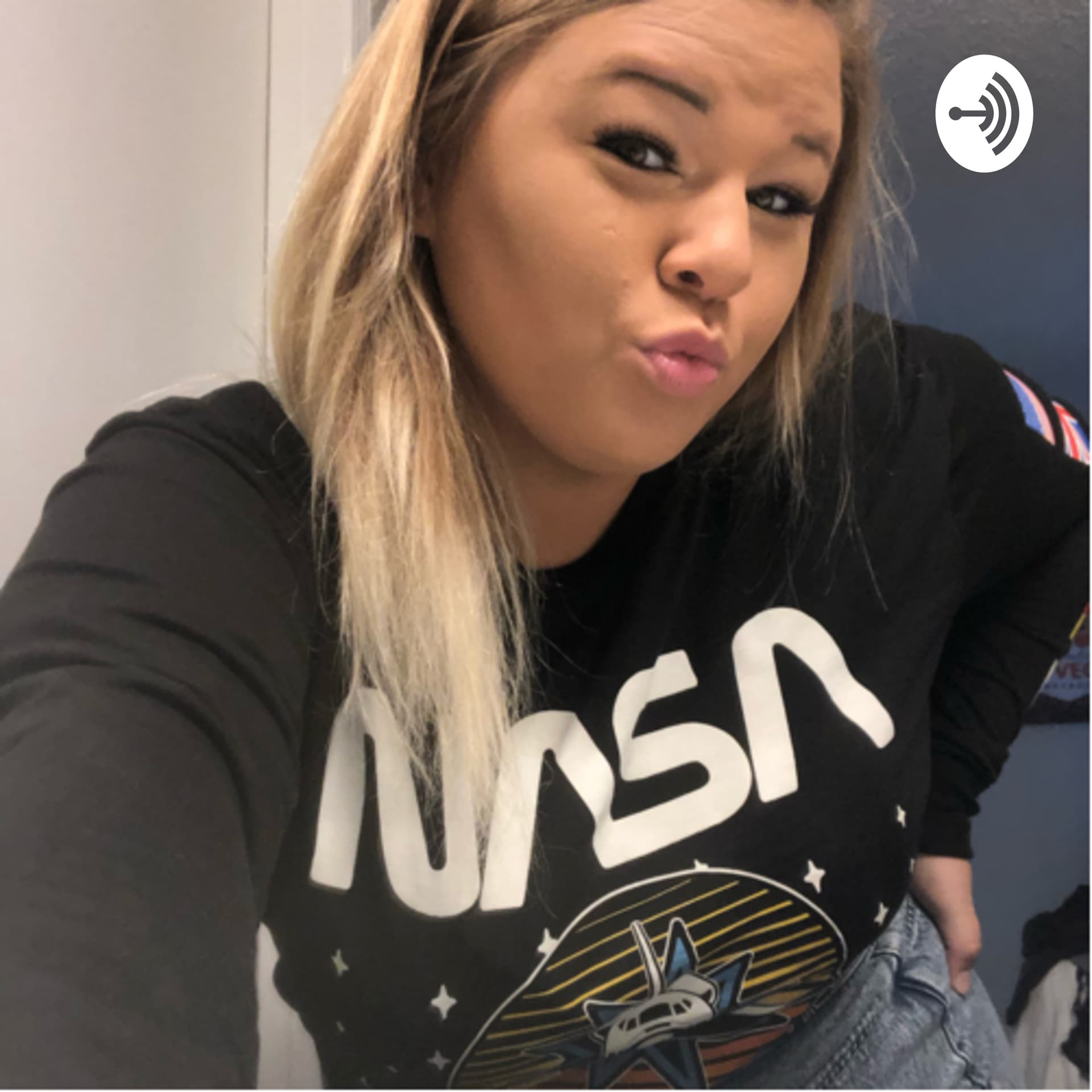 AlongcameHolly - Podcasts
