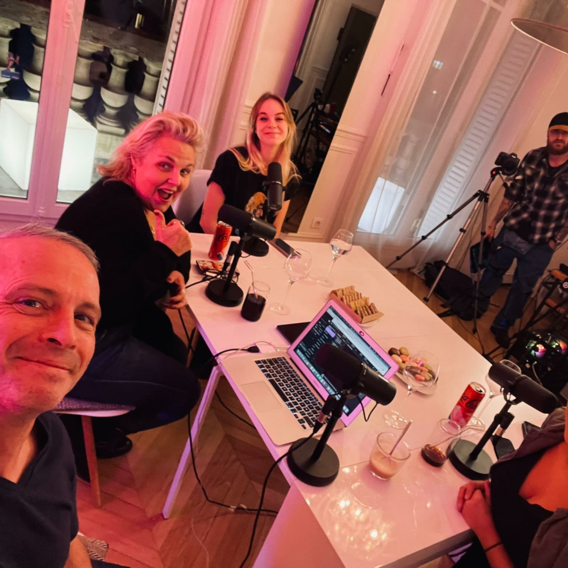 L'Hebdo Est Tienne ! - Podcasts