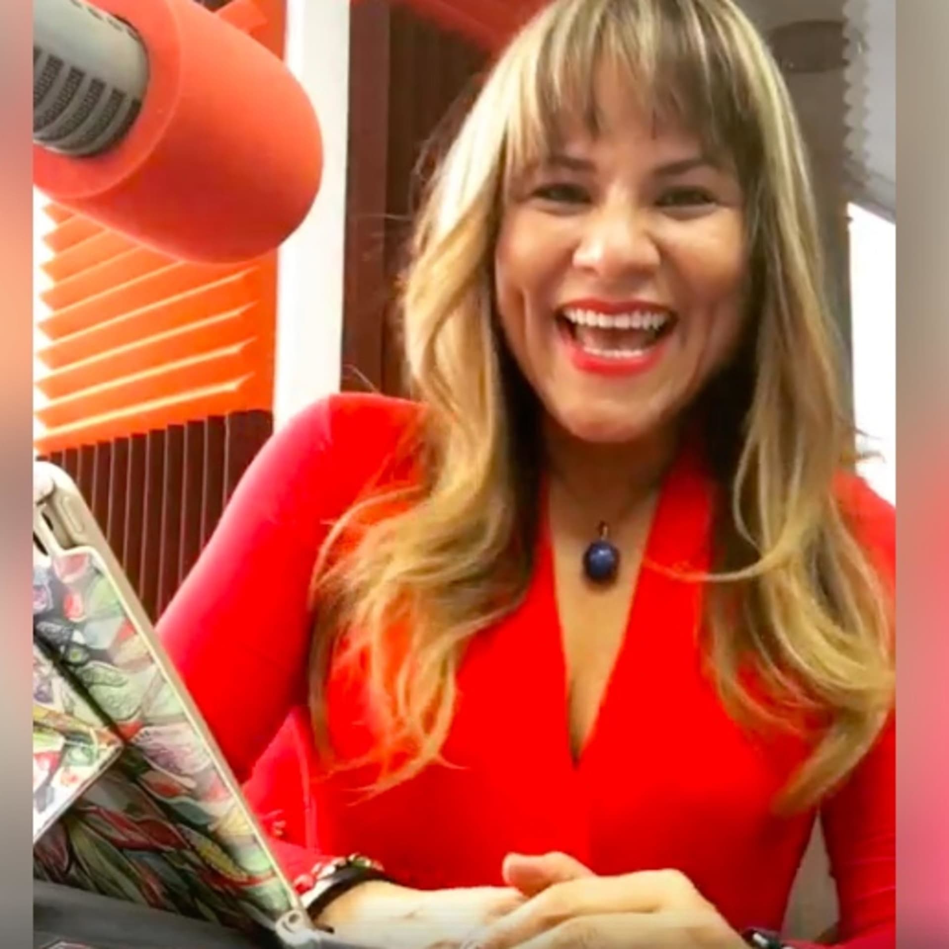 Edita Zavala En Directo... La Sonrisa De La Vida - Podcast