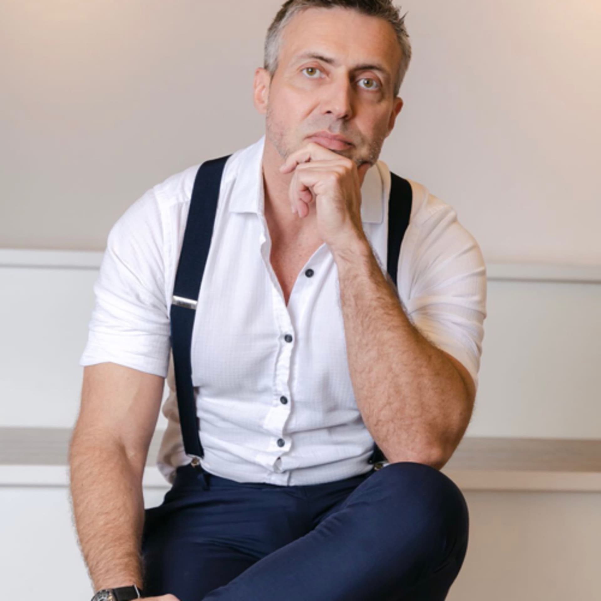 Ricardo Villa, dermatologista