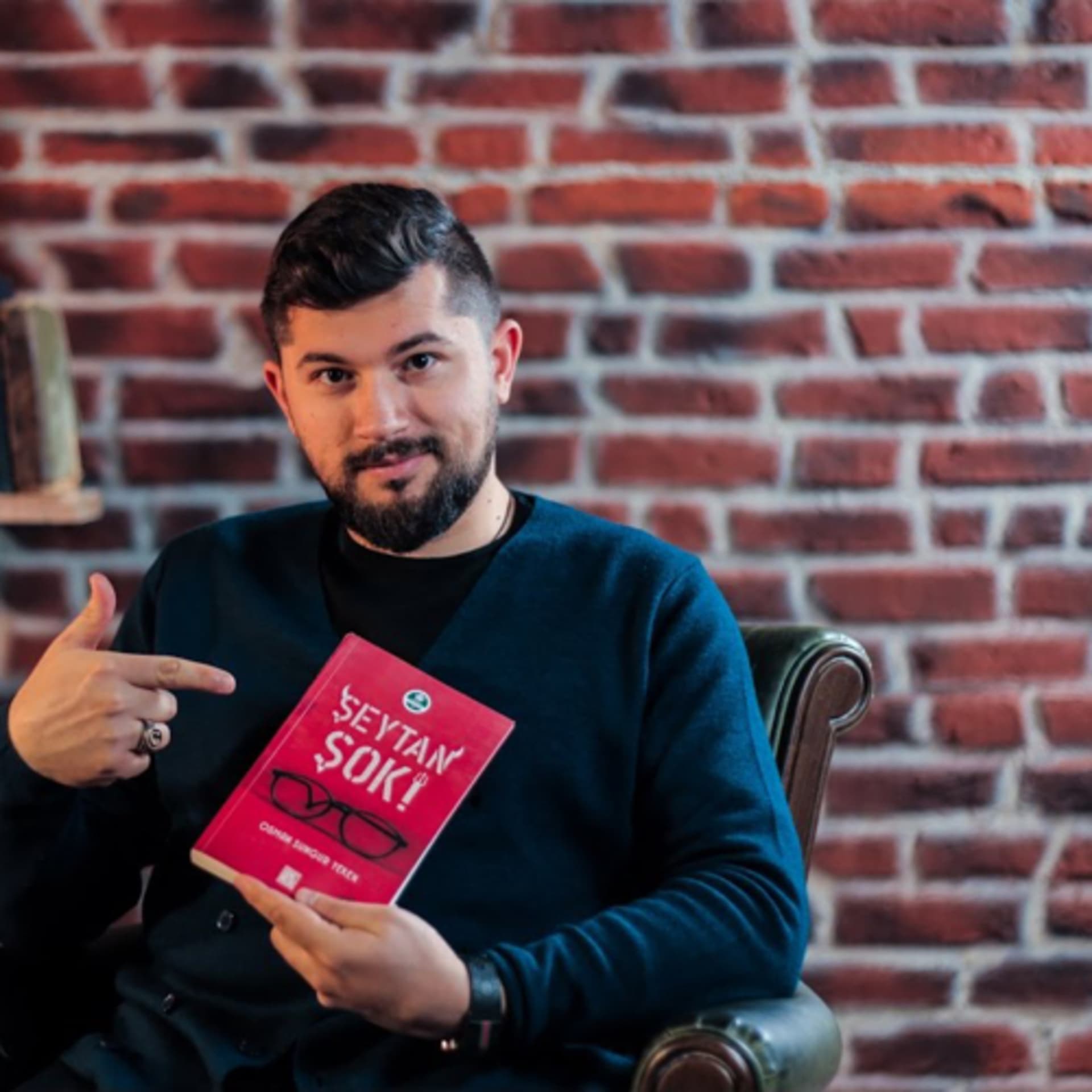 Osman Sungur Yeken - Podcastler