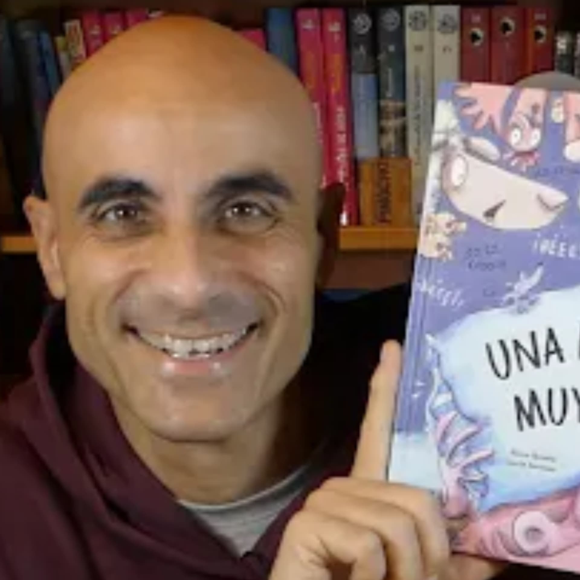 ¿TE CUENTO UN CUENTO? CUENTACUENTOS Óscar Aguilera - CUENTOS INFANTILES PARA NIÑOS EN ESPAÑOL - Podcasts