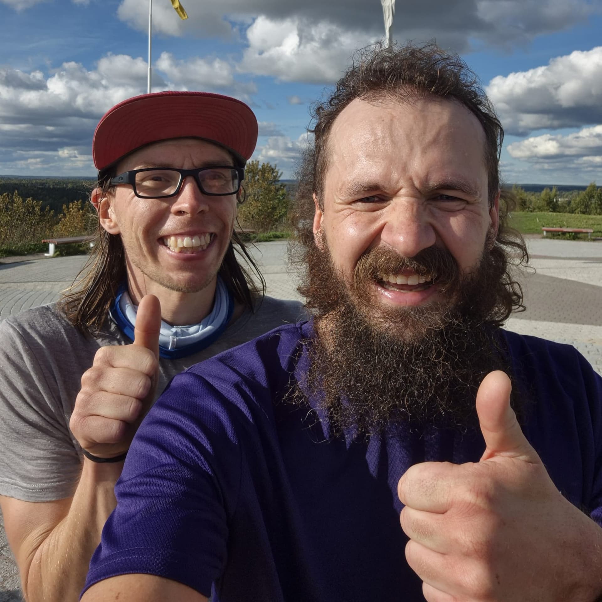 Lenkillä legendojen kanssa - Podcasts