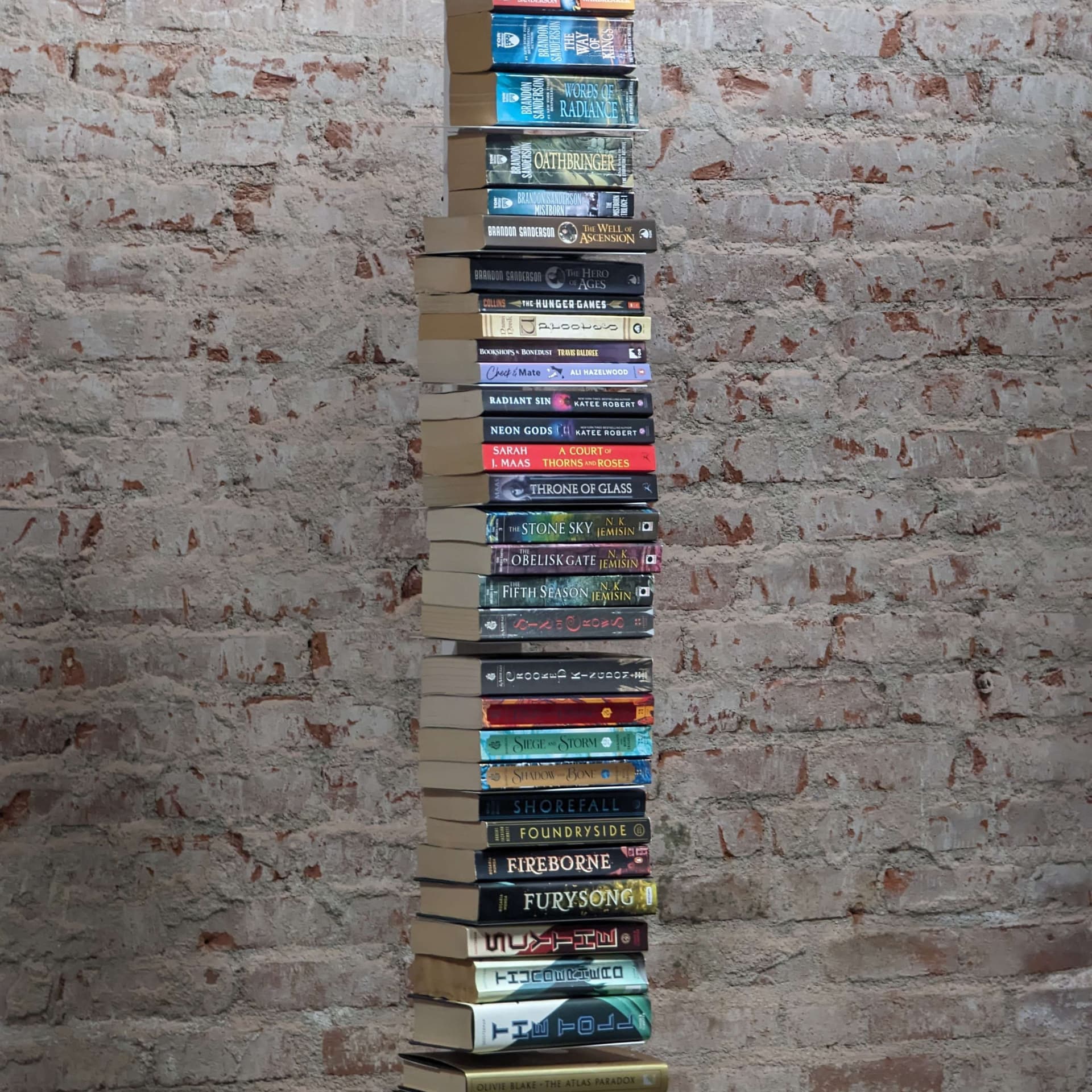 So, Book? A Fantasy and Sci-Fi Book Club Podcast - Podcast