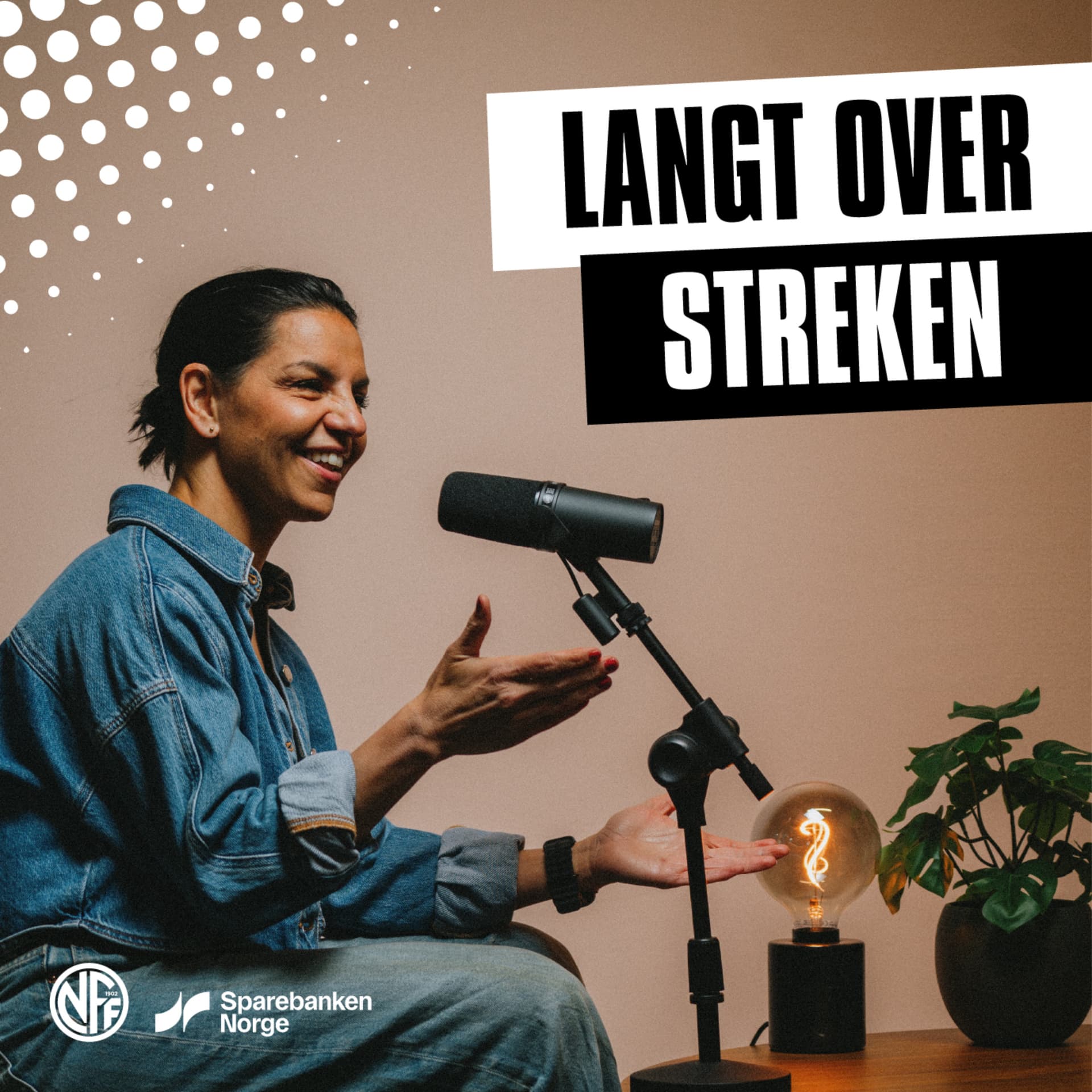 Langt over streken - بودكاست