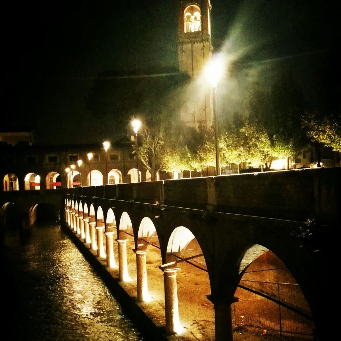 Mille anni di Storia di Rosario Villari - Audio libro come esperimento. Voce di Fausto Pierri - Podcast