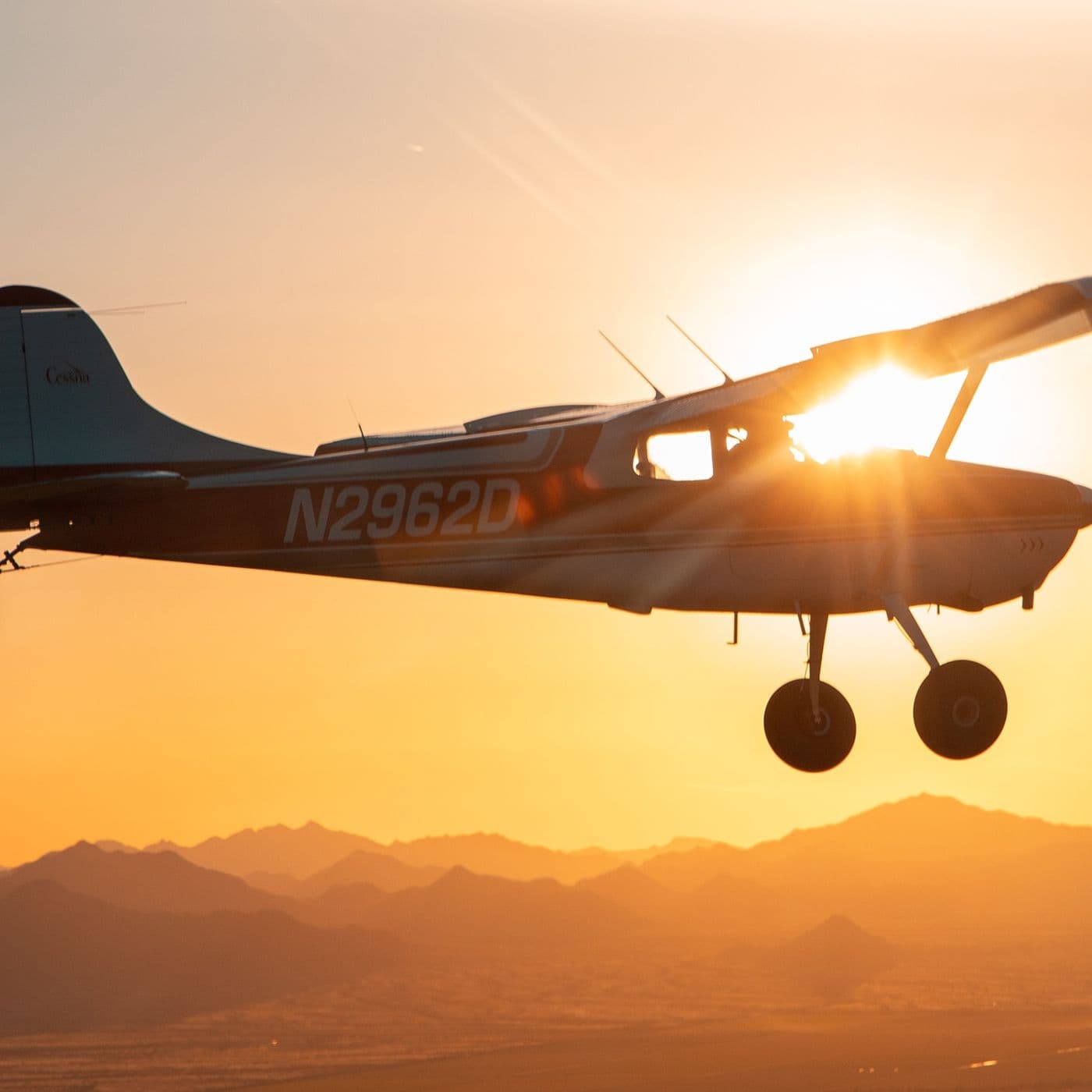 FLY8MA Flight Training - Podcasts
