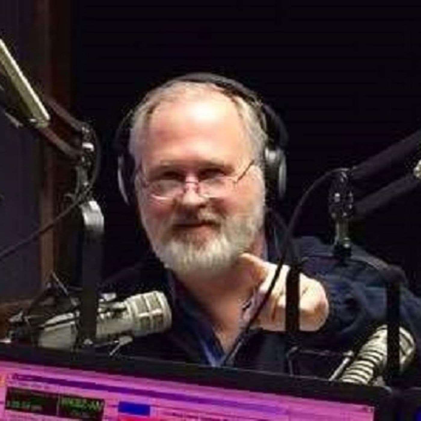 Mike Hewitt Show - Podcasts
