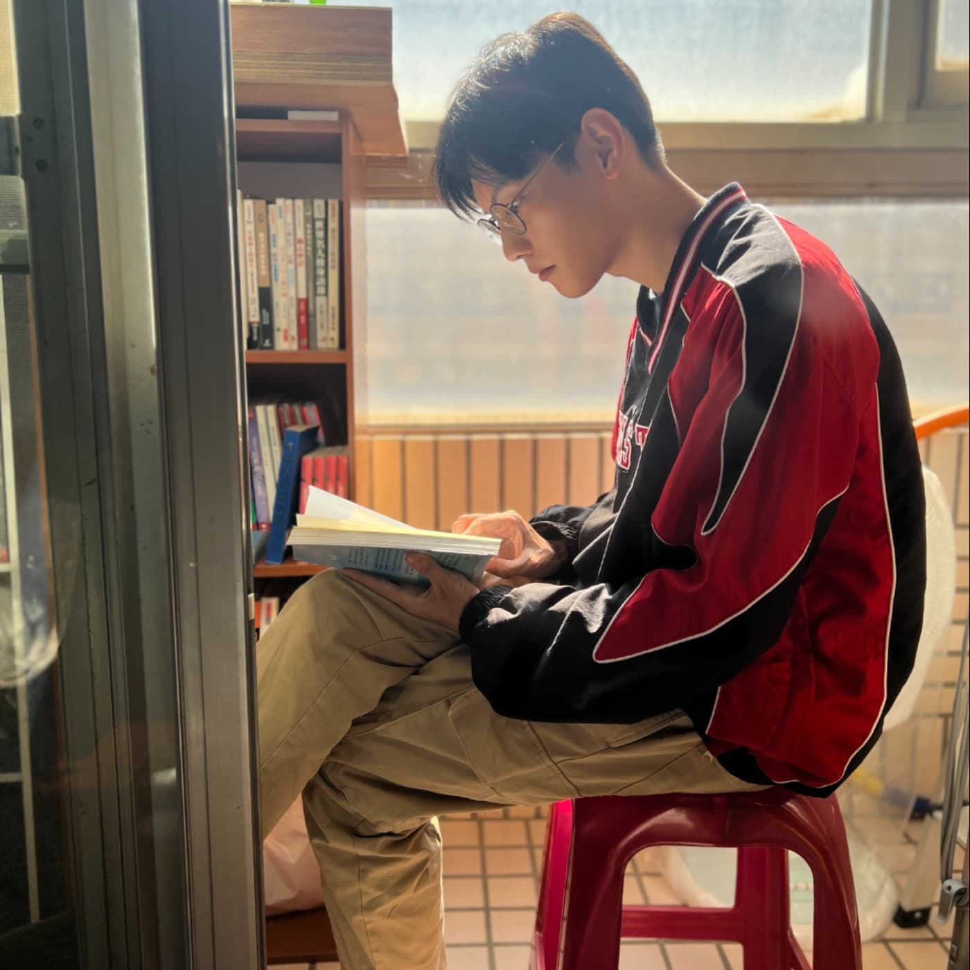 嘻踢卡廢CT cafe - Podcasts
