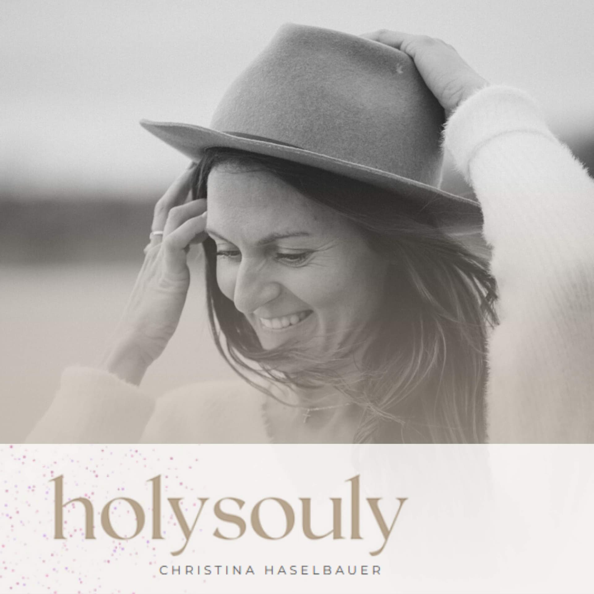 Holysouly - Bewusstsein, Alleinreisen und persönliche Weiterentwicklung - Podcasts