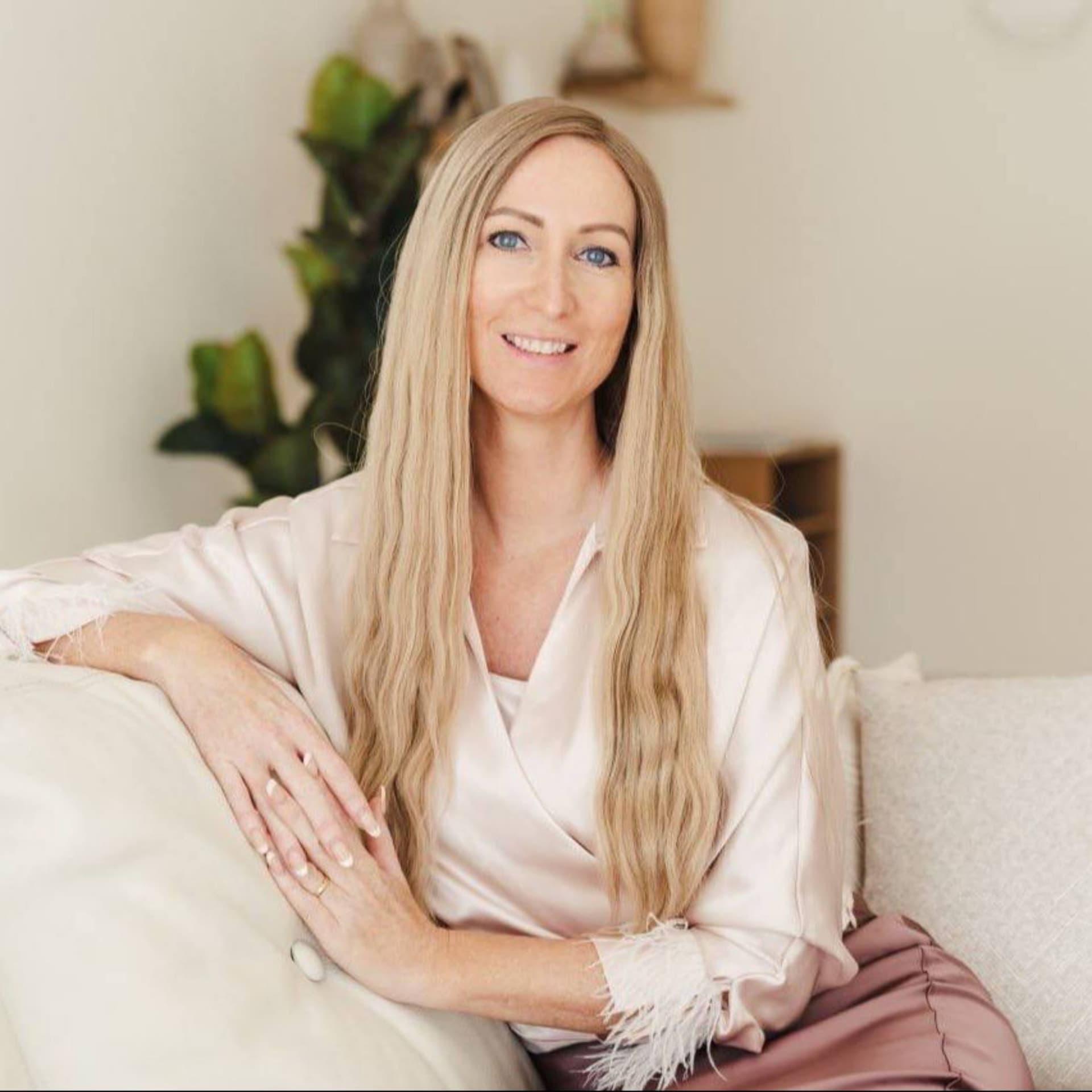 Ishtara Araminta - Podcasts