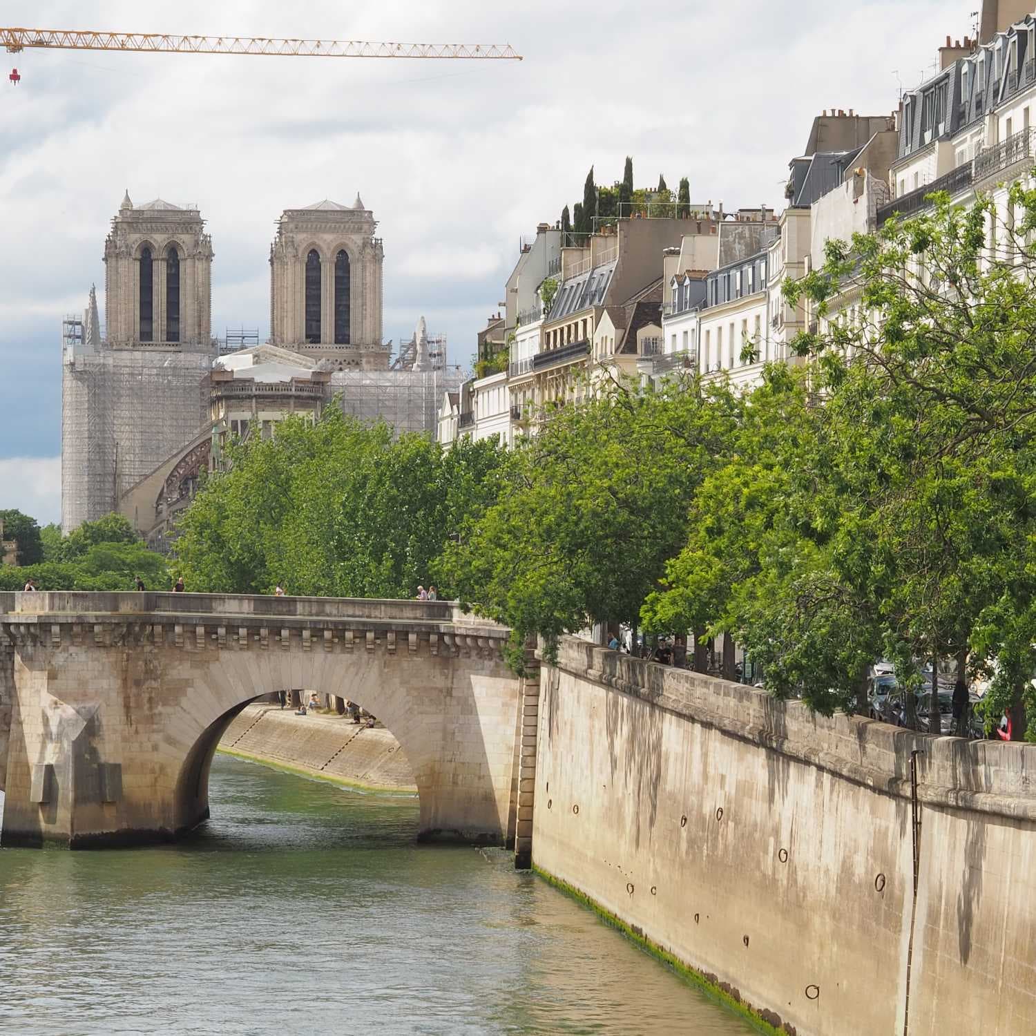 Radio "L'éclat de Paris" de LA ISLITA Association - Podcasts