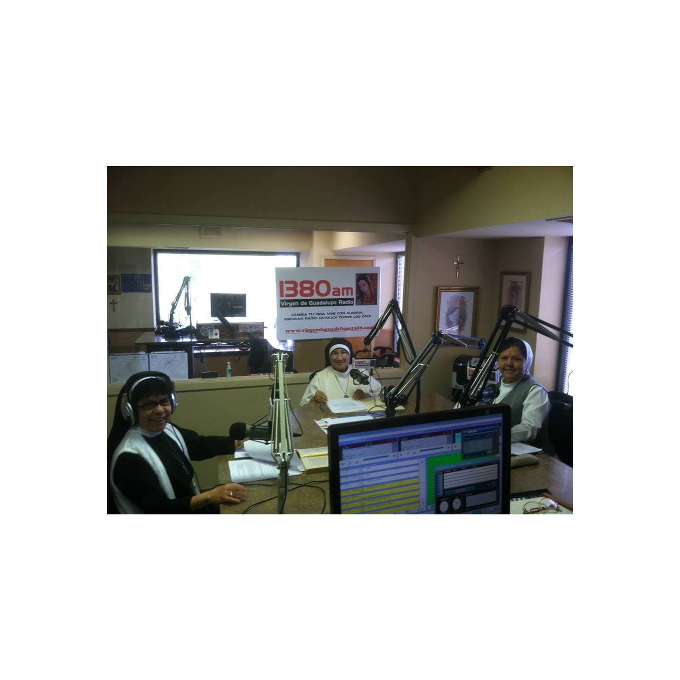 Con Jesus haciendo Caminos - Podcasts