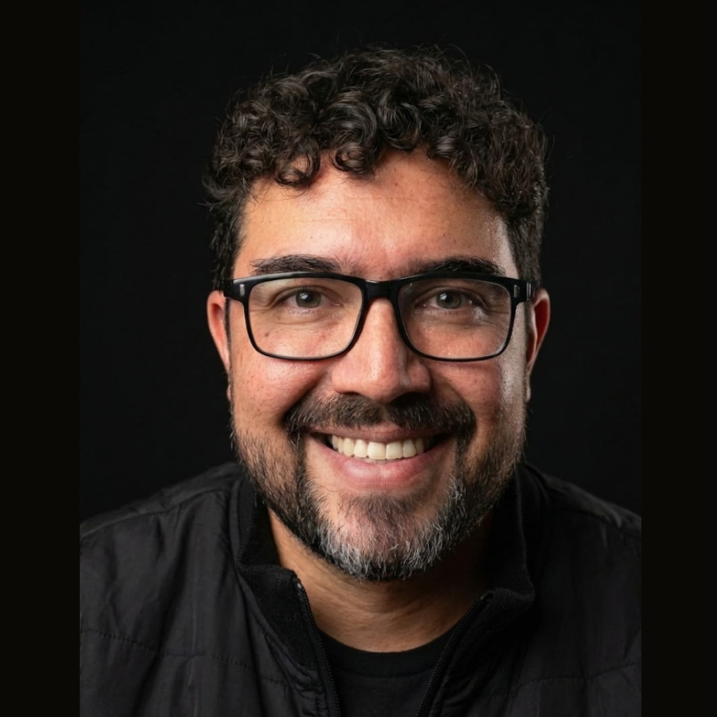 AARON FEROZ ROMERO - Podcasts