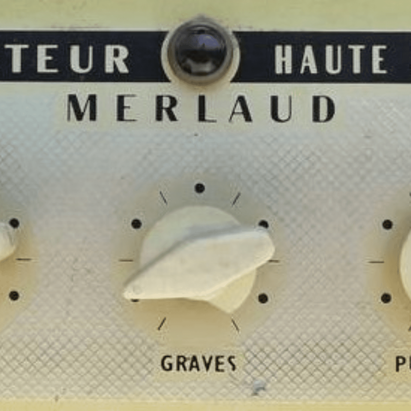 LA TOMBEE DU METIER - Podcasts